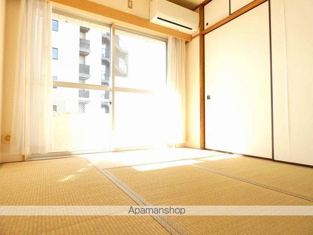 エンブレム元浜の内装写真
