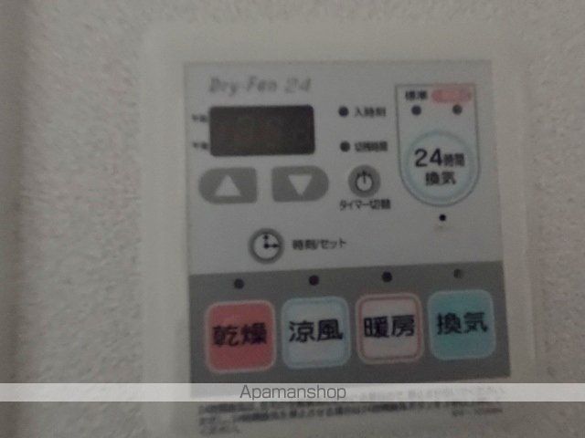 グランラシュレ C棟の内装写真