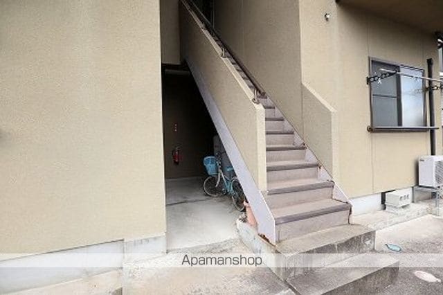 ヤマモトハイツの玄関写真