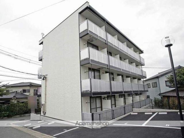 レオパレス和白駅前の外観写真