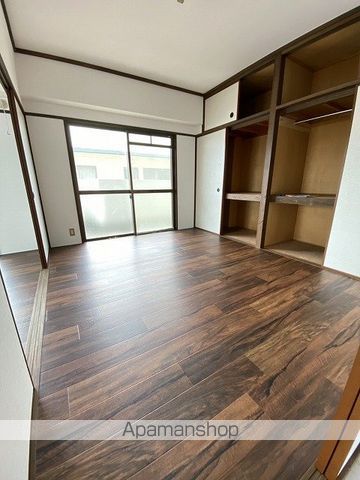 岡田コーポの内装写真