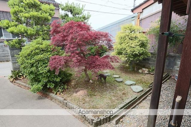 万葉線 市民病院前駅 徒歩9分 2階建 築41年の内装写真