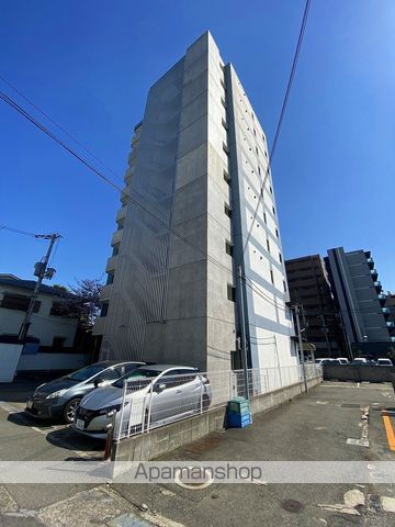 LIVE GARDEN江坂の外観写真