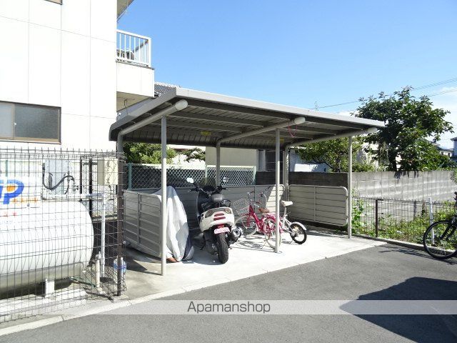 コスモヒルズの外観写真