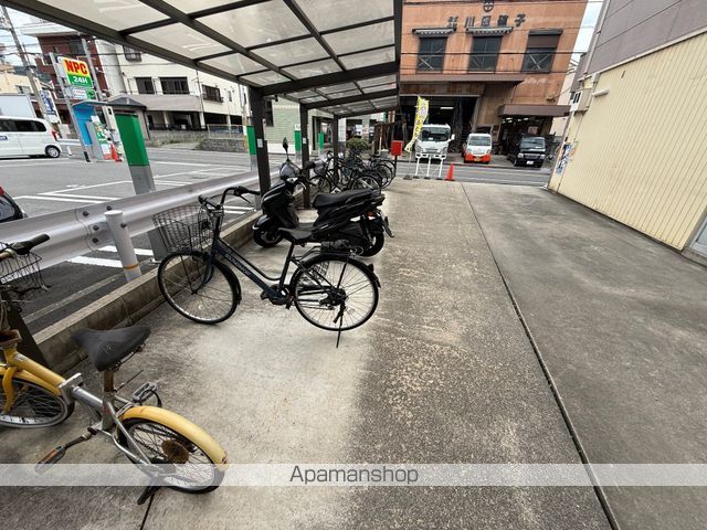 クオリティライフ松井の玄関写真