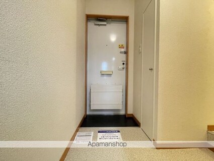 レオパレスセコ弐番館[1K/23.18m2]の玄関