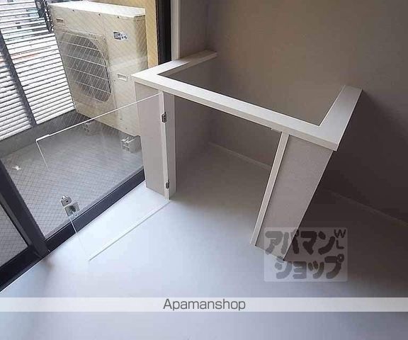 ヴィラスタジオーネ御所南の内装写真
