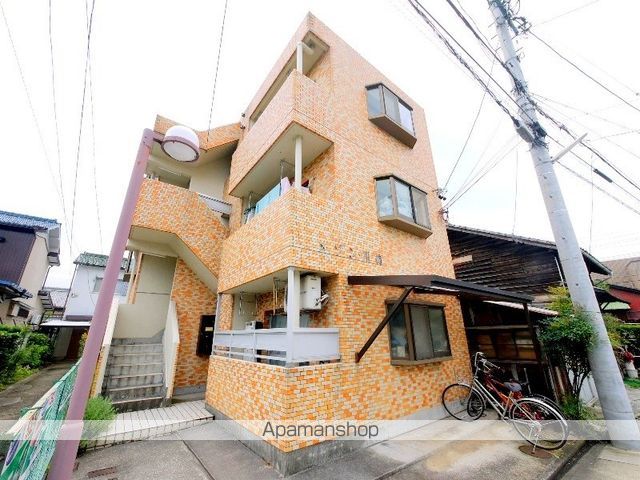 メゾン川崎の玄関写真