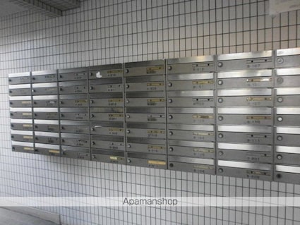 エステージ西調布[1R/19.59m2]の共用部2