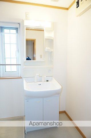 apartment 山形県東村山郡中山町大字長崎
地図を見る