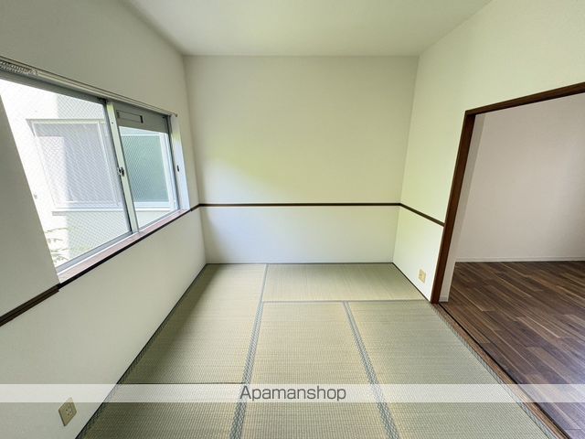 カルチェ・ダムールD棟の内装写真