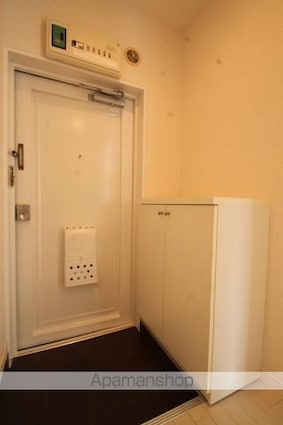フラット　田中[1LDK/39.3m2]の玄関