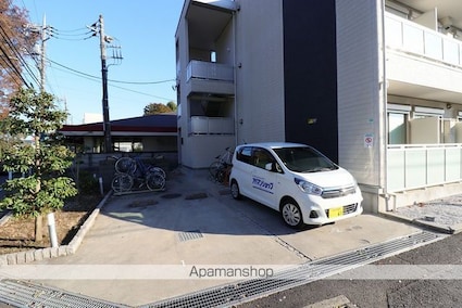 リブリ・武蔵野[1K/26.08m2]の駐車場3