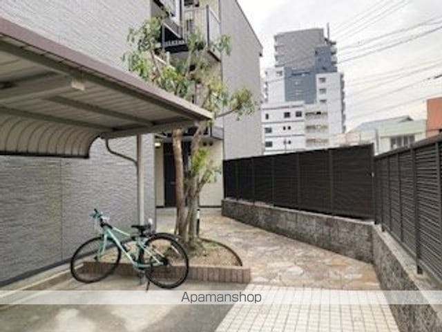 レオパレスKANOKOIIの玄関写真
