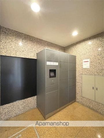 モアエミネンス西新宿の内装写真