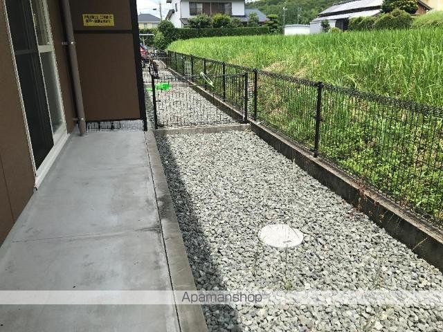 コンフォース 小鯖の内装写真