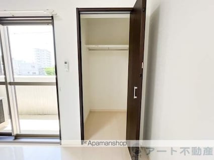 アルト萱町　西棟[1R/25.4m2]の収納