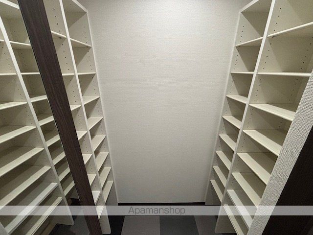 プレミアムレユシール金田の内装写真