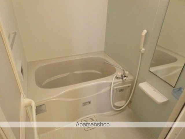 グリーンワールド IIIの内装写真