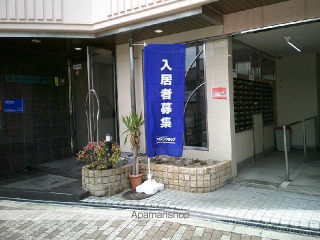 エムロード中川の玄関写真