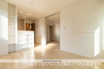 仮）六高台５丁目アパートⅡ[1LDK/44.98m2]のリビング・居間