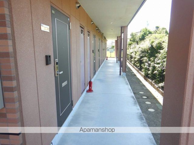 エクセルコート南島田の玄関写真