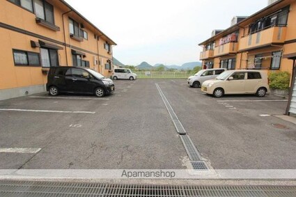 フリータウン香東[2LDK/56.41m2]の駐車場