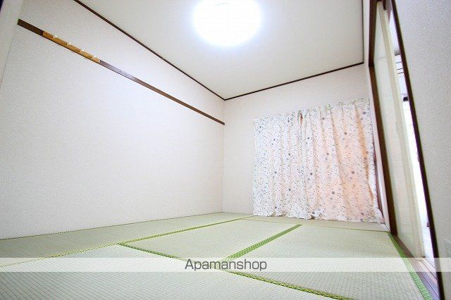 サディークIIの内装写真