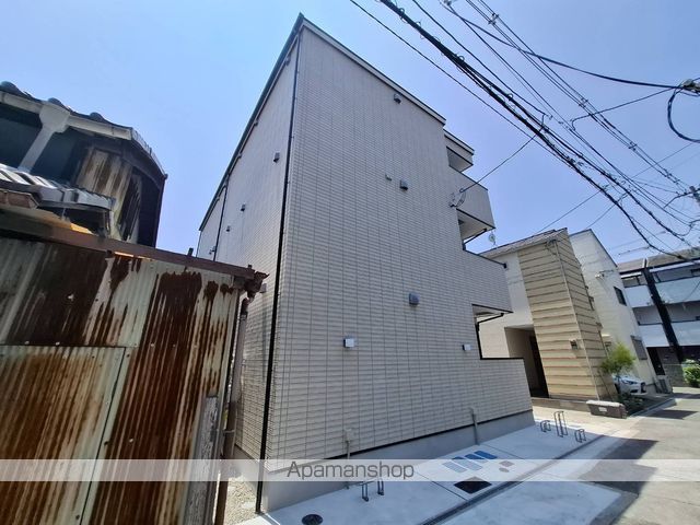 ヴェルメゾン三津屋中の外観写真