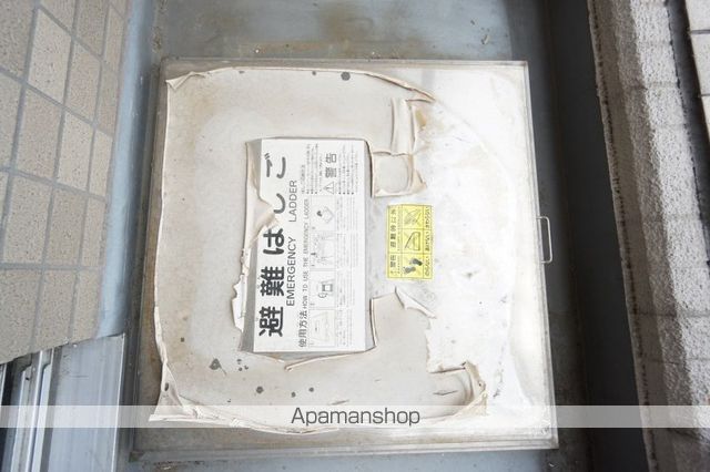 ASIXの内装写真