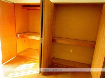 ラ・ポム[1K/32.3m2]の収納