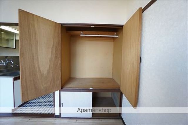 HBR126の内装写真