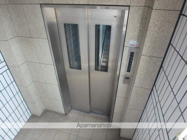 末広大丸マンションの玄関写真