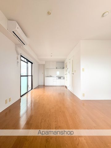 メロディハイム東帝塚山の内装写真