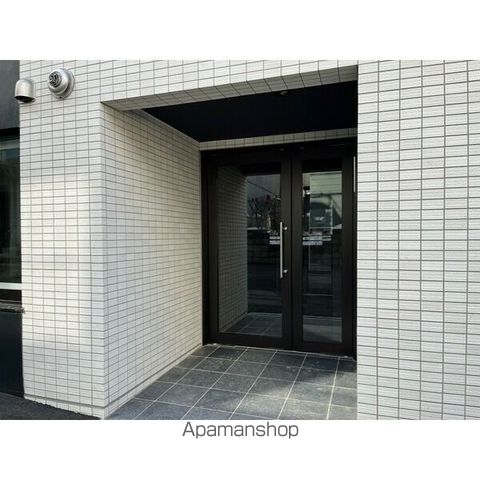 EEL新札幌の玄関写真
