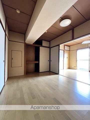 陣場中央ビルの内装写真
