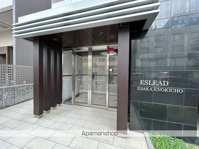 エスリード江坂江の木町の玄関写真
