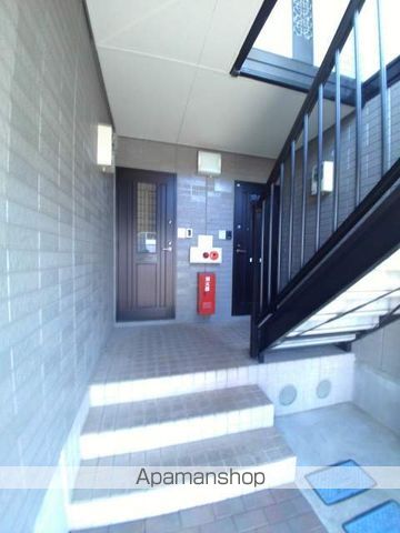 ストーク吉野の玄関写真