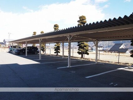 ブレインミヤダ[1DK/31.75m2]の駐車場2