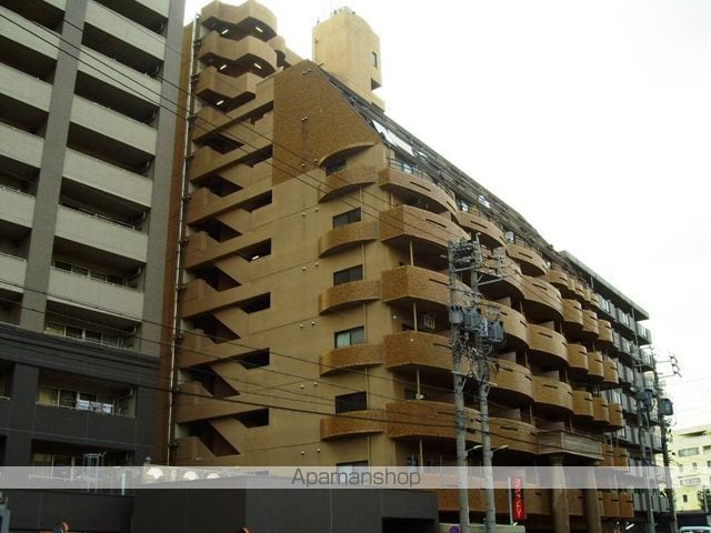 岩井橋ロイヤルハイツの外観写真