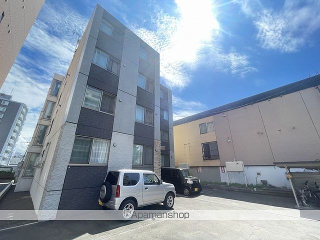 THE RESIDENCEの外観写真