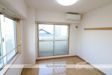 耶麻田ビル２号館[1R/26.32m2]のリビング・居間