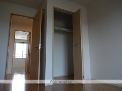 ウィステリアタウン　Ⅸ[2LDK/67.87m2]の収納