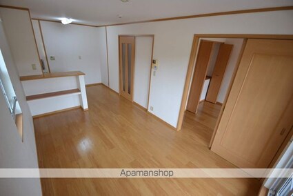 ヴィラアイシス[2LDK/57.02m2]のリビング・居間