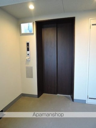 東京都日野市新井３丁目[1K/31.77m2]のロビー