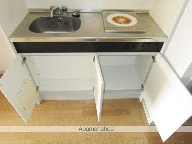 メープル中御所の内装写真