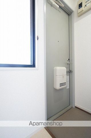 イゾラ ドゥエの内装写真