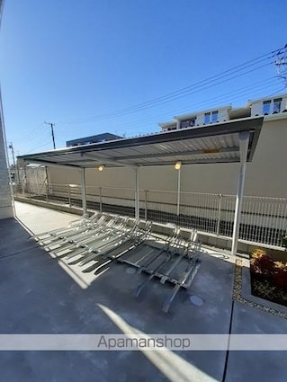 グレイス[1LDK/40.41m2]の駐車場