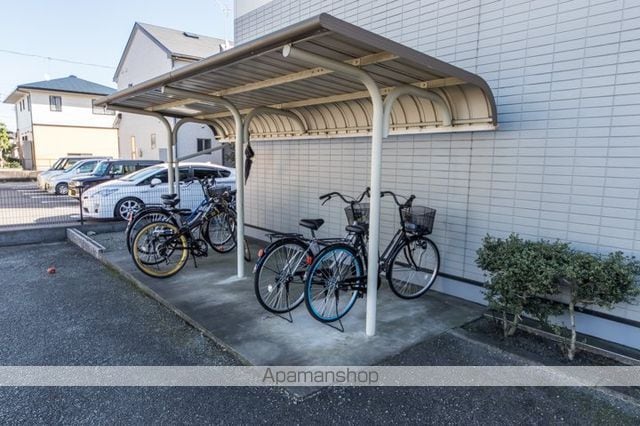 レオパレスGLORY NAKAJIMAの外観写真