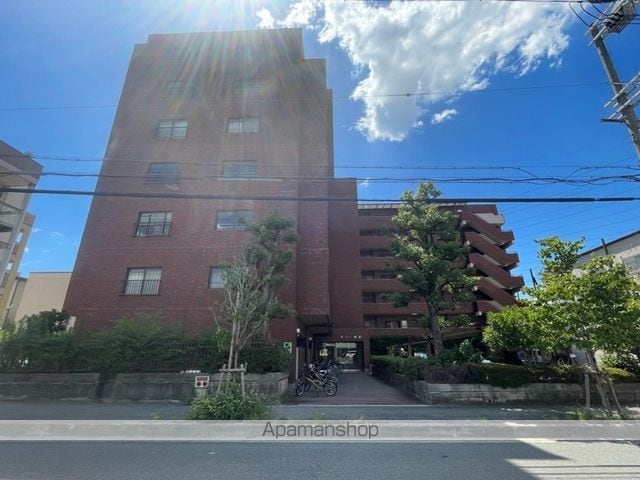 清川六番館の外観写真
